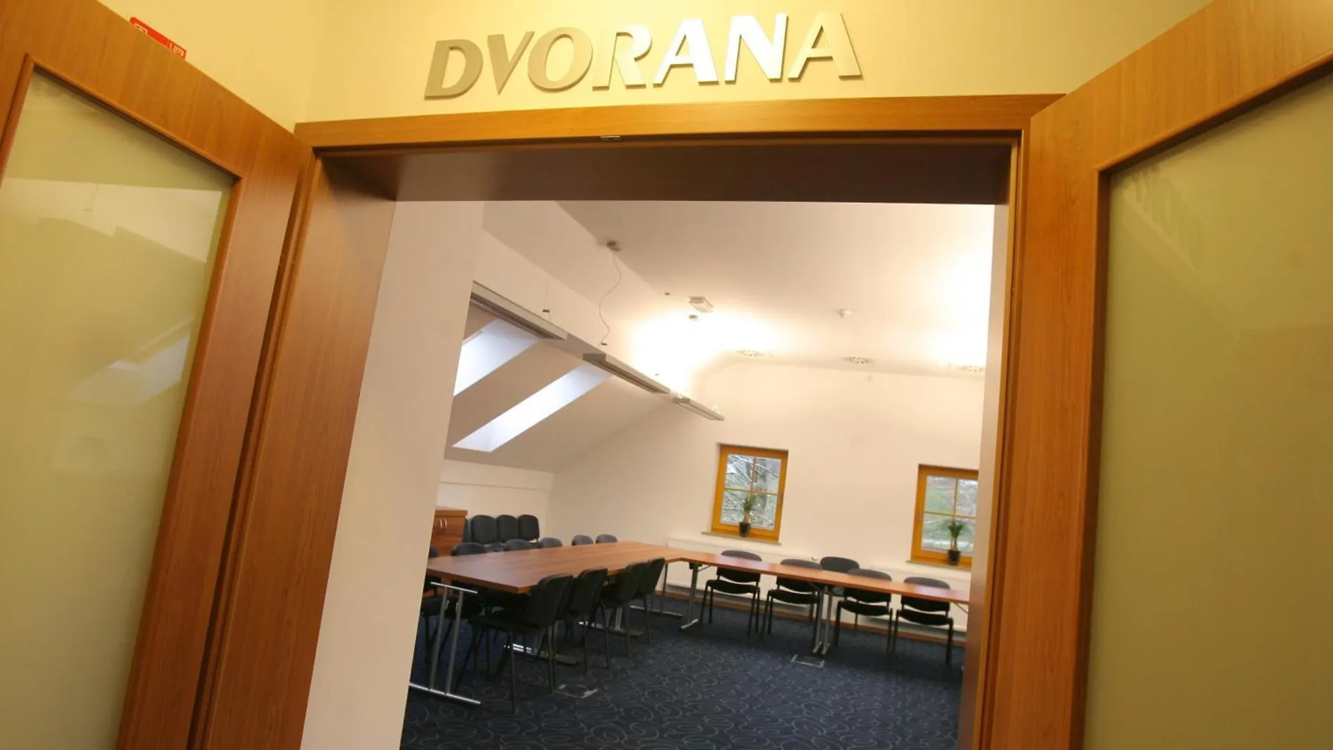 Domacija Vodnik & Apartments Cerklje na Gorenjskem 3*,  Slovenia