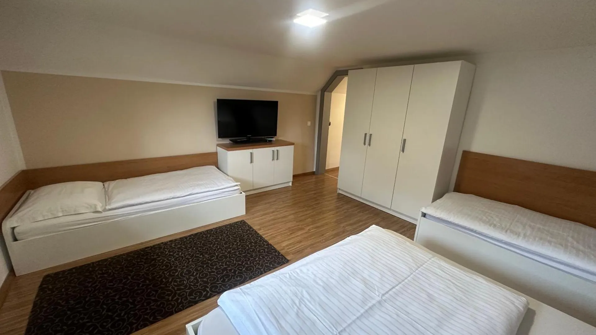 Domacija Vodnik & Apartments Cerklje na Gorenjskem Slovenia