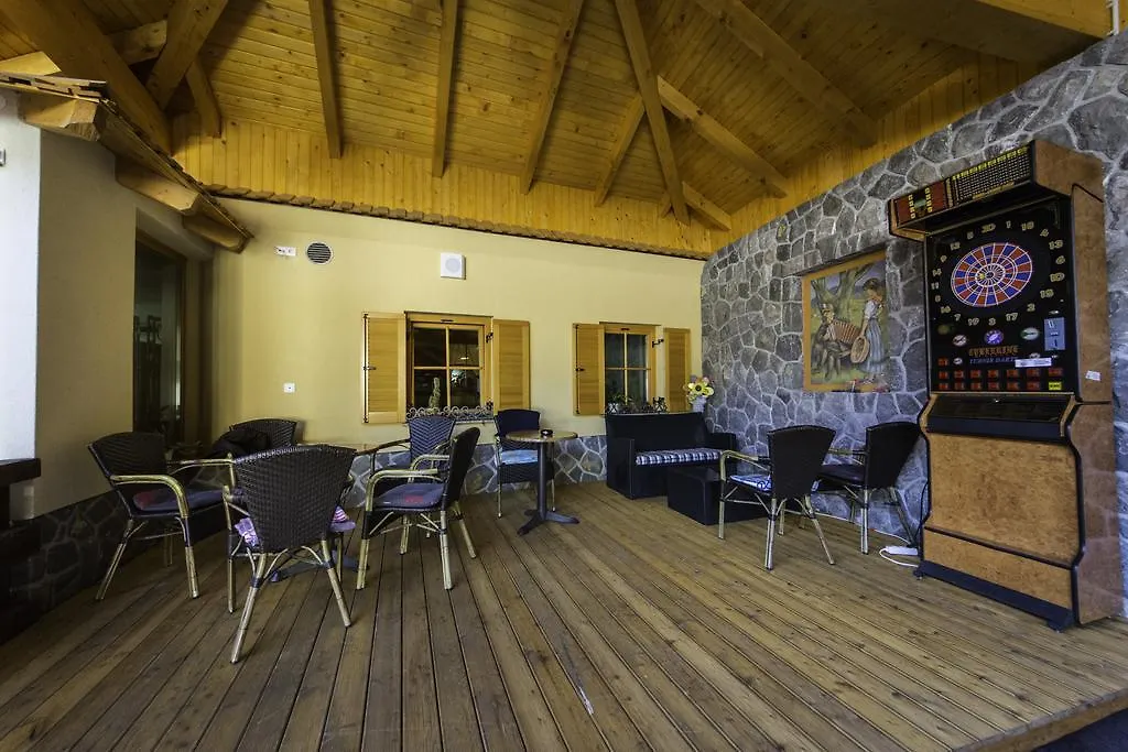 Domacija Vodnik & Apartments Cerklje na Gorenjskem 3*,  Slovenia