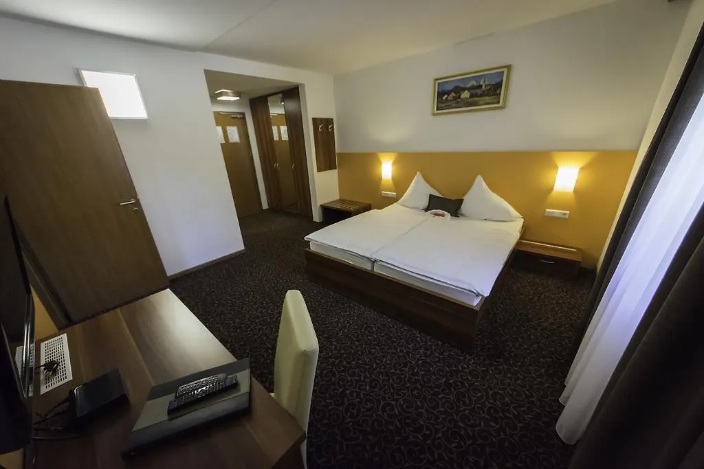 Hotel Domacija Vodnik & Apartments Cerklje na Gorenjskem