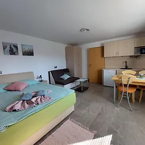 Apartma Zirovnik Appartement