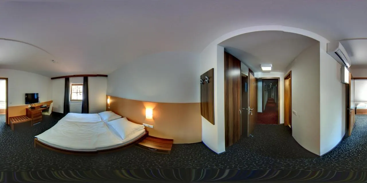 Hotel Domacija Vodnik & Apartments Cerklje na Gorenjskem