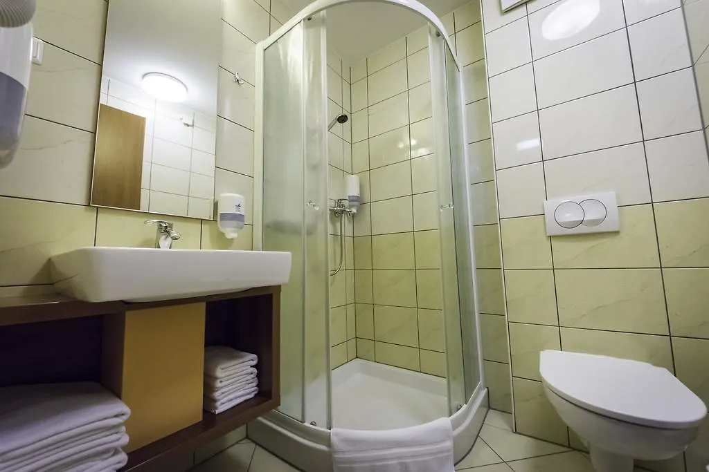 Domacija Vodnik & Apartments Cerklje na Gorenjskem 3*,